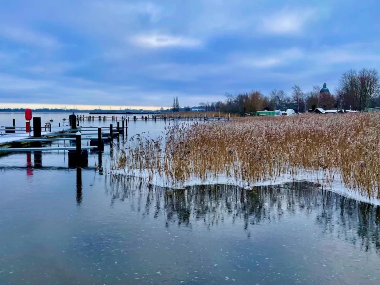 Alquiler Ribnitz-Damgarten - FLOATING 44-3 en SamBoat