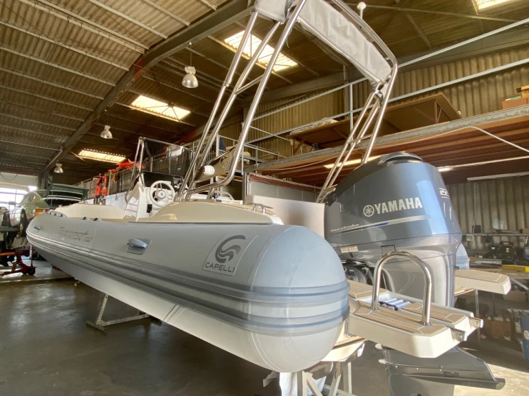 Alquiler de barcos Saint-Cyprien barato de Tempest 700