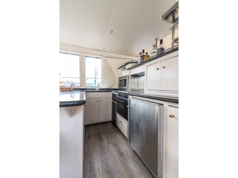 Alquiler de embarcaciones Carver 570 Voyager enMarina Del Rey en Samboat