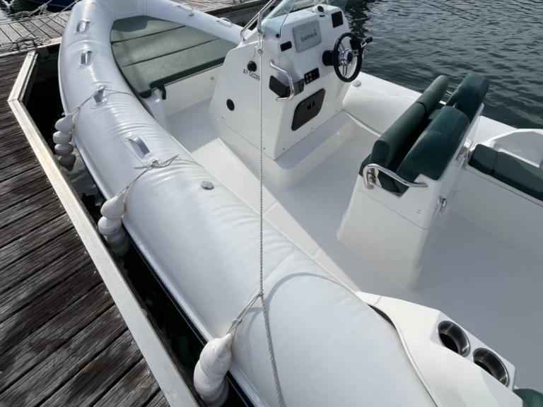 Alquiler La Trinité-sur-Mer - Zodiac Medline 6.8 en SamBoat