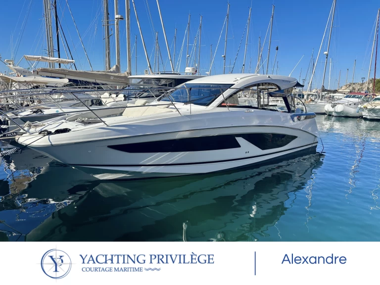 Alquiler de embarcaciones Bénéteau Gran turismo 36 ob enMarsella en Samboat