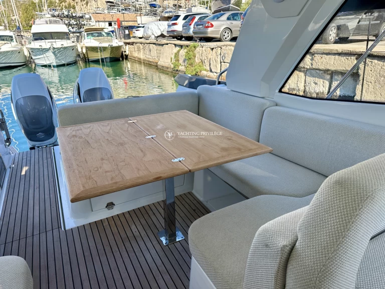 Bénéteau Gran turismo 36 ob de alquiler a Marsella