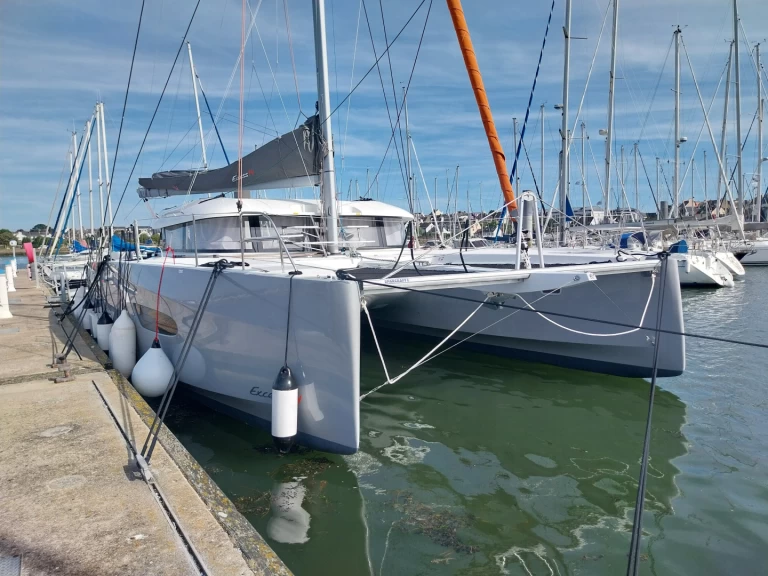 Alquiler de Excess Excess 14 en Locmiquélic