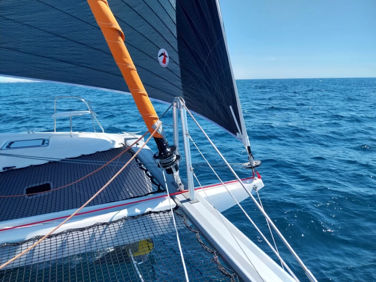 Catamarán para alquilar Locmiquélic al mejor precio