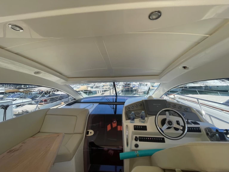 Alquiler de Lancha, con o sin patrón Jeanneau Port de Saint Jean Cap Ferrat