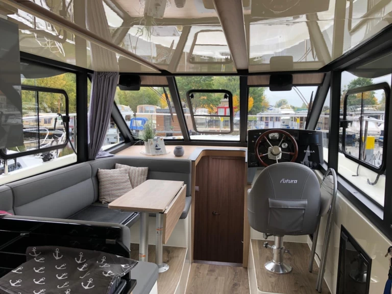 Casa flotante para alquilar Rheinsberg al mejor precio