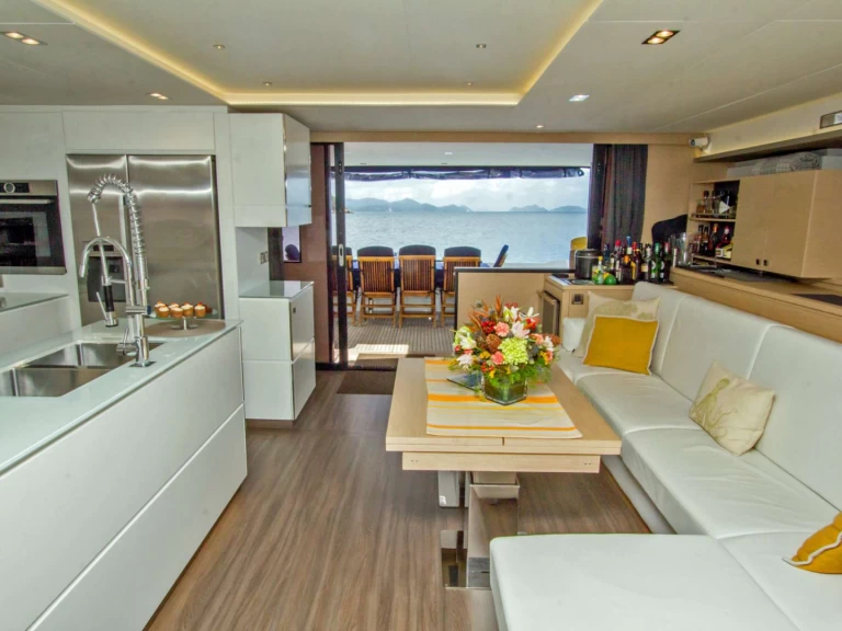 Fountaine Pajot NENNE de alquiler a Puerto Rico