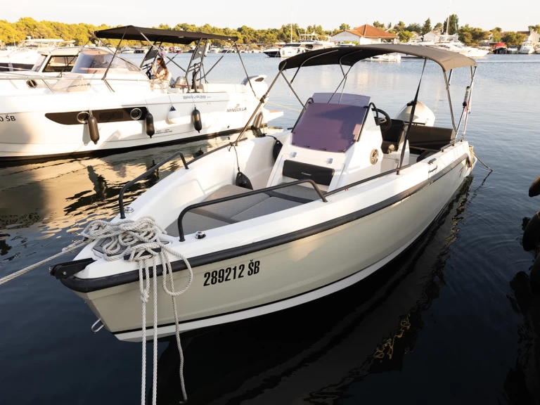 Alquiler de Lancha, con o sin patrón Compass Boats Šibenik