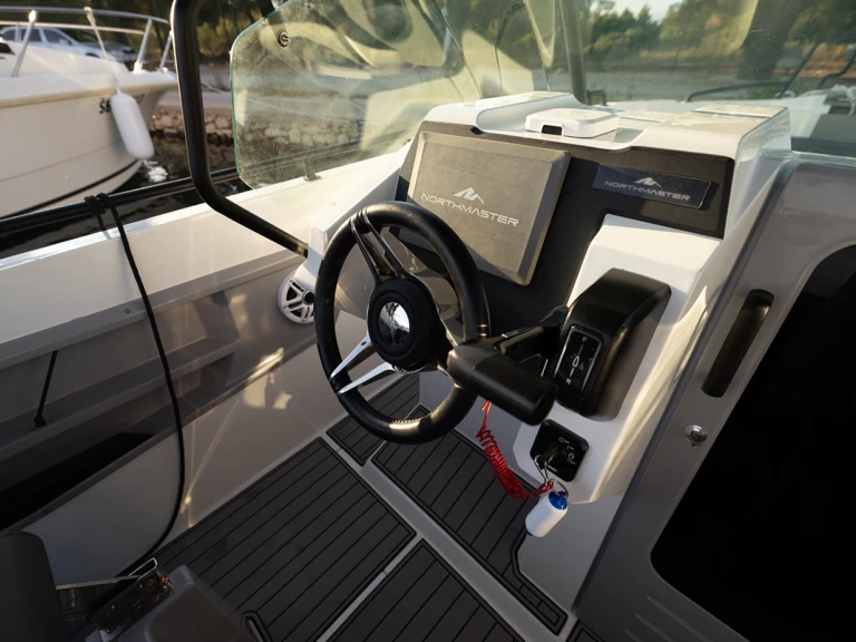 Alquiler Lancha en Šibenik - Northmaster Northmaster 685 Cruiser