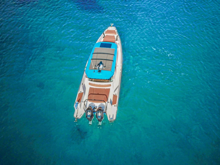 Alquiler Chaniá - Axopar Axopar 37 XC Cross Cabin en SamBoat