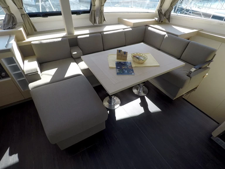Fountaine Pajot Elba 45 de alquiler a Šibenik