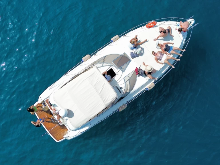 Cranchi Zaffiro 34 de alquiler a Salerno