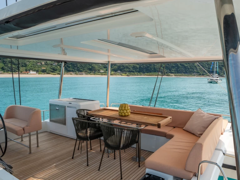 Lagoon Lagoon 55 de alquiler a Capo d'Orlando