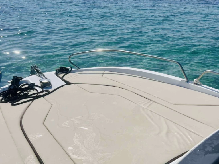 Alquiler Hyères - Bénéteau Flyer 6.6 SUNdeck en SamBoat