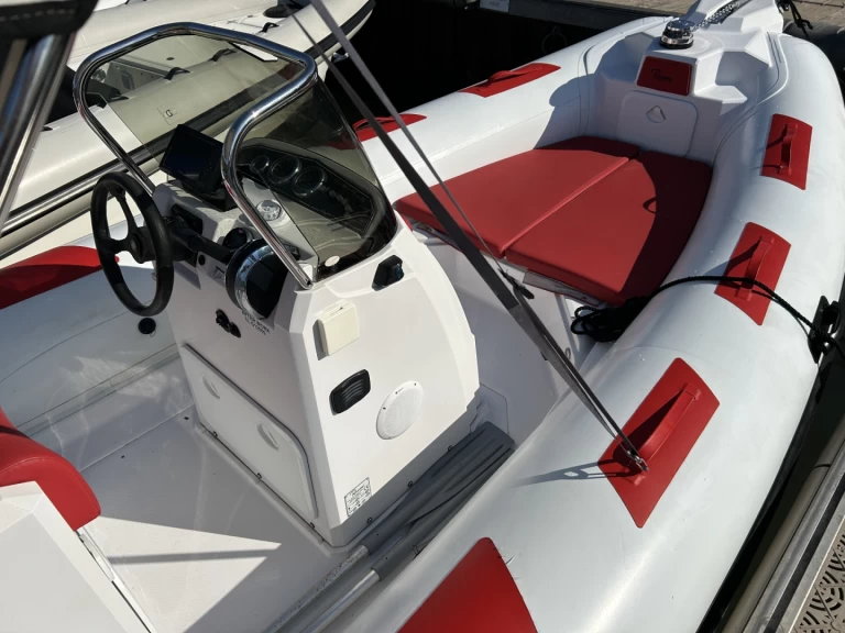 Ranieri Cayman 21 Sport de alquiler a Hyères
