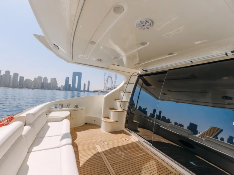 Alquiler Lancha Azimut con o sin  título de navegación