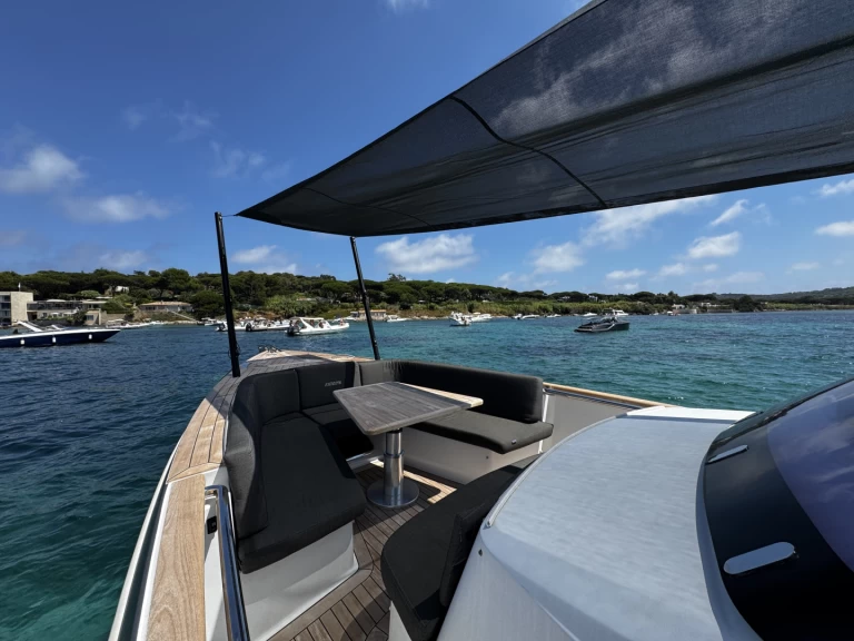 Alquiler de Lancha, con o sin patrón Fjord Port Grimaud