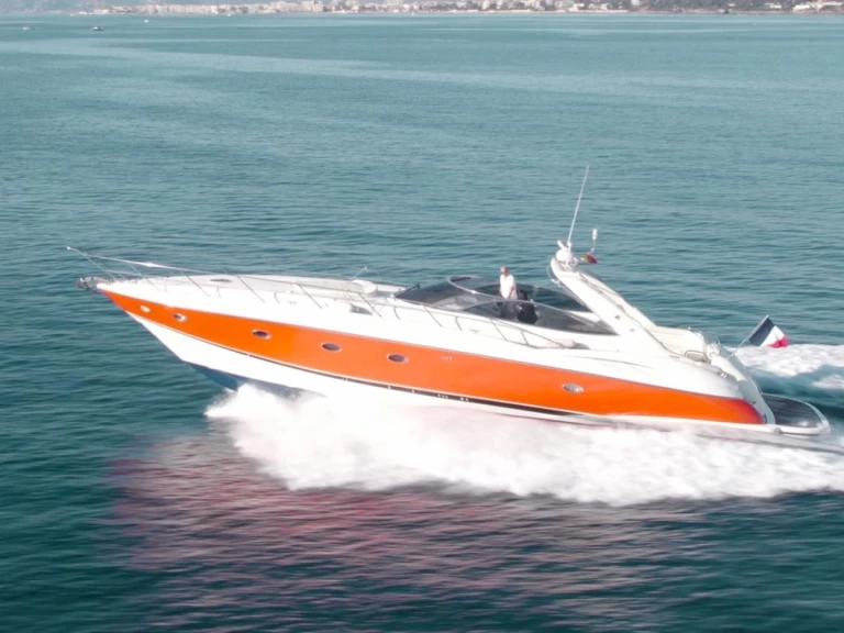 Sunseeker Predator 56 de alquiler a Golfe-Juan