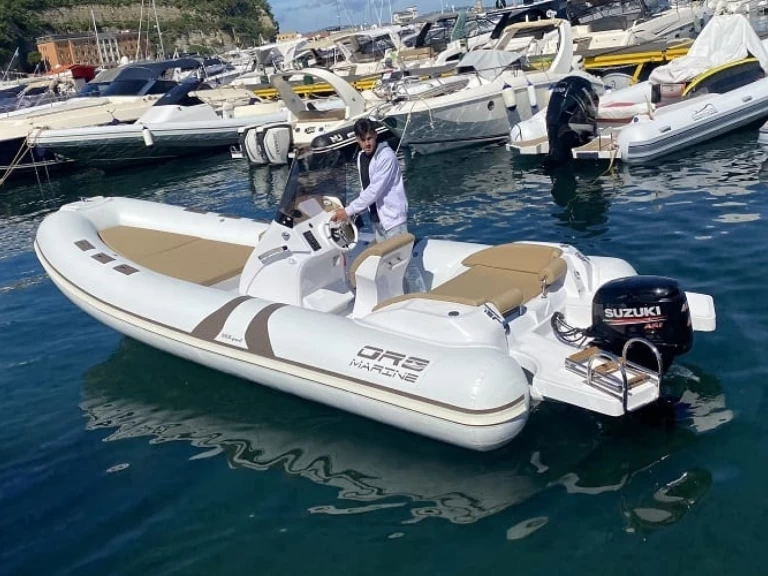 Alquiler de embarcaciones Oromarine Oromarine S-65 enFornells en Samboat