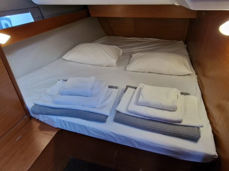 Alquiler de barcos Álimos barato de Dufour 460 Grand Large