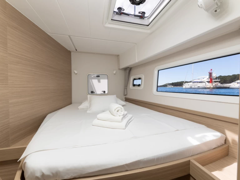 Alquiler de barcos Rogoznica barato de Lagoon 42 Millenium