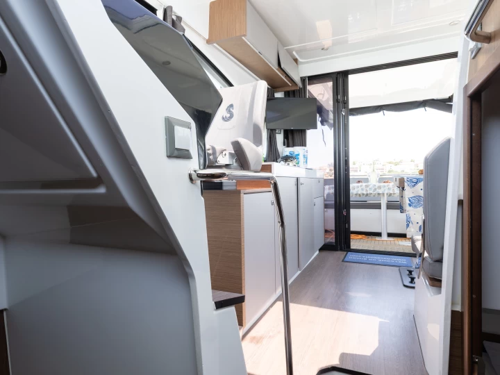 Alquiler de embarcaciones Bénéteau Antares 11 OB enRogoznica en Samboat