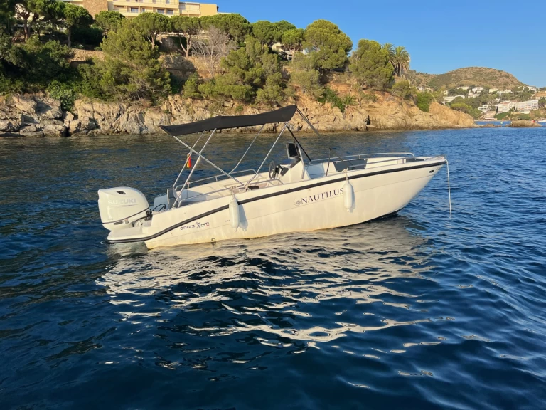 Alquiler de embarcaciones Orizzonti Nautilus 670 enEmpuriabrava en Samboat
