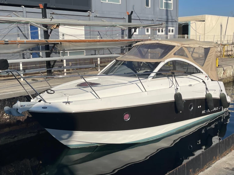 Alquiler de Lancha, con o sin patrón Bénéteau Mandelieu-la-Napoule