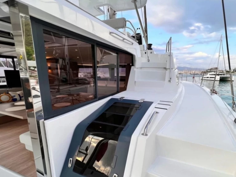 Alquiler de embarcaciones Bali Catana 48 enAntibes en Samboat