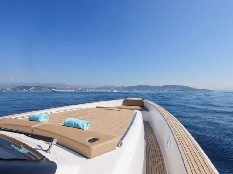 Alquiler de Pardo Yachts Pardo 50 en Cannes