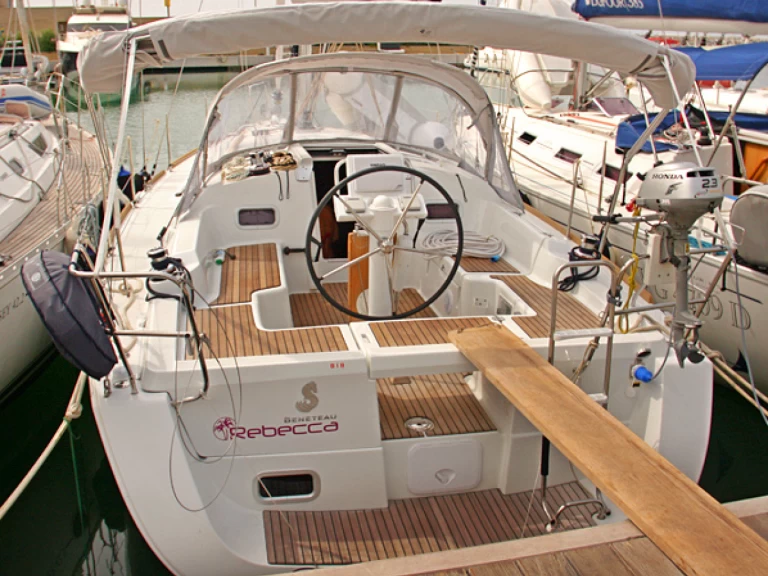Alquiler de Bénéteau Oceanis 34 en San Vincenzo