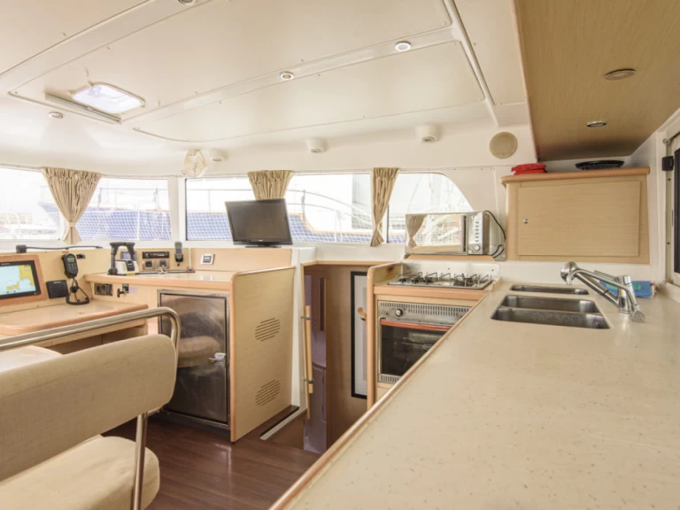 Lagoon Lagoon 440 de alquiler a San Vincenzo