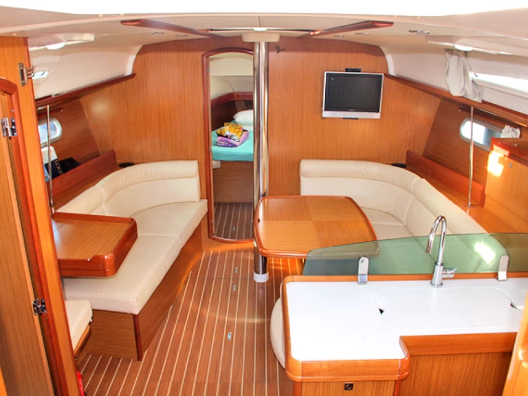 Alquiler Velero en San Vincenzo - Jeanneau Sun Odyssey 42i