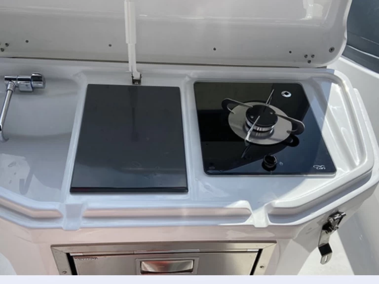 Salpa SALPA 26 SOLEIL de alquiler a Port Grimaud