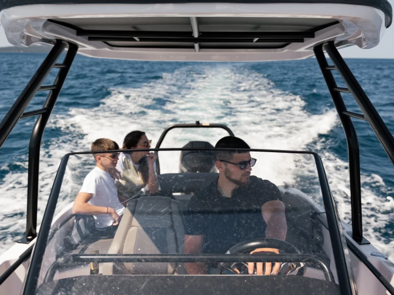 Axopar 22 T-TOP de alquiler a Zadar