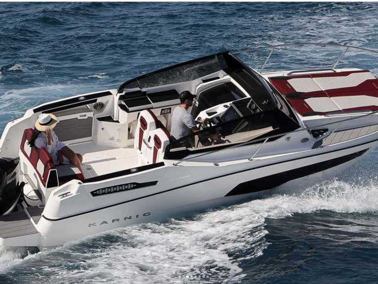 Alquiler de barcos Sant Antoni de Portmany barato de 700 HT