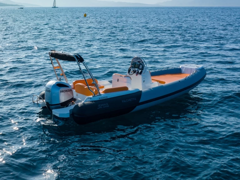 Fanale marine  FANALE 700 FALCHETTU de alquiler a Porto Pollo