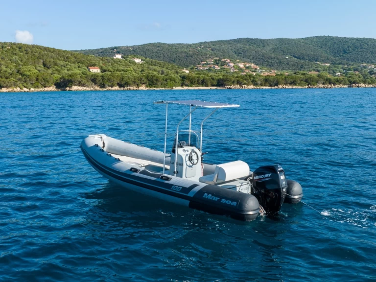 Alquiler de Marsea Marsea SP 100 en Porto Pollo