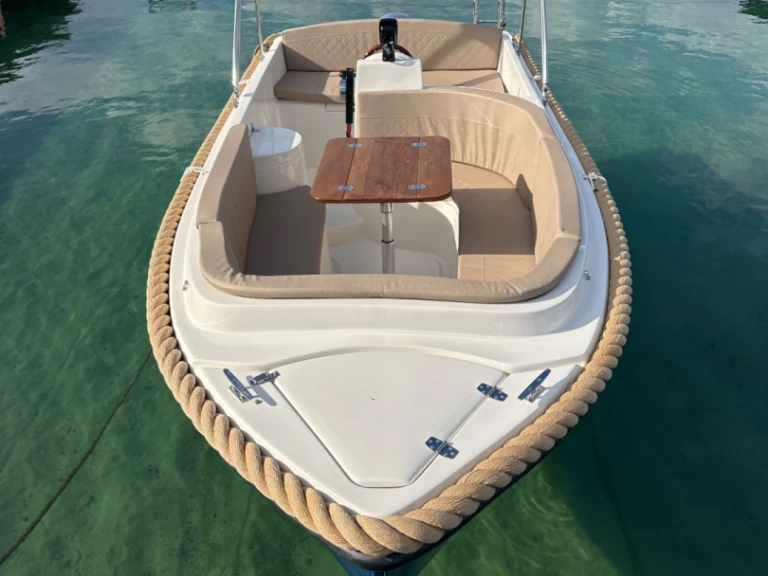 Alquiler de kruger KRUGER 485 en Porto Pollo