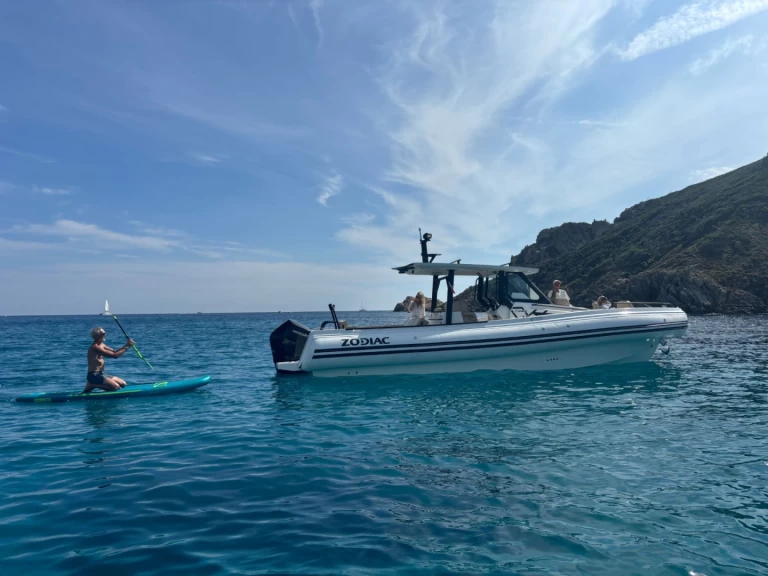 Alquiler de embarcaciones Zodiac X10CC enCogolin en Samboat