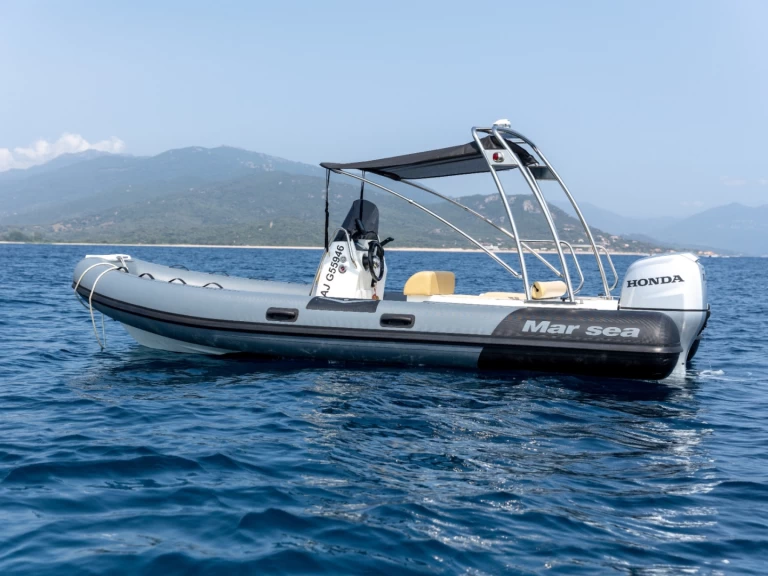 Alquiler Porto Pollo - MAR SEA MAR SEA 570 en SamBoat