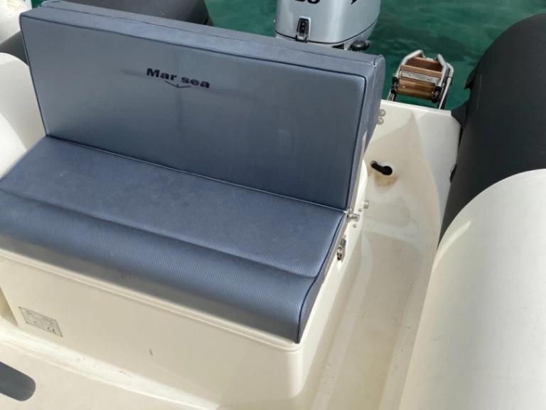 Alquiler Neumática en Porto Pollo - Marsea Marsea SP 90