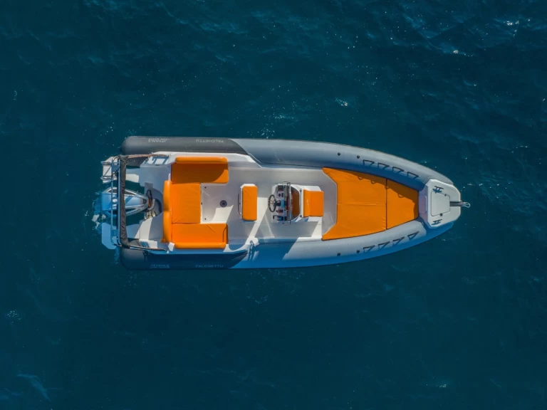 Alquiler de barcos Porto Pollo barato de FANALE 700 FALCHETTU