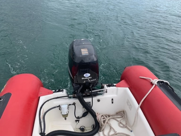 Alquiler de barcos Bénodet barato de Pro 12 Man