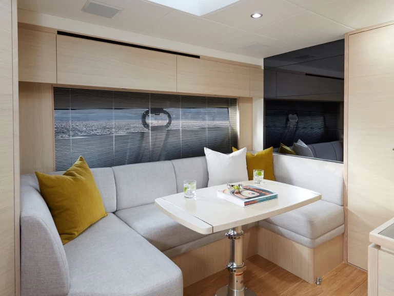 Princess Princess V40 de alquiler a Port Grimaud