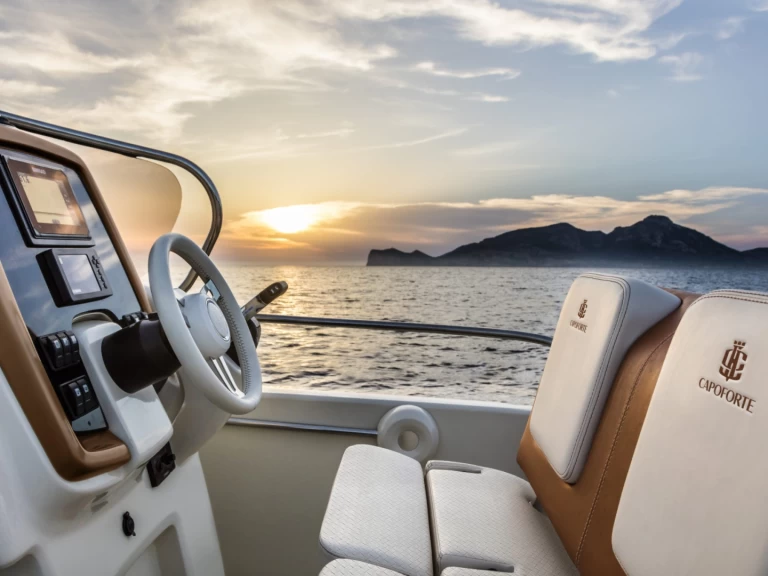 Alquiler Cogolin - Capoforte CX 240 en SamBoat