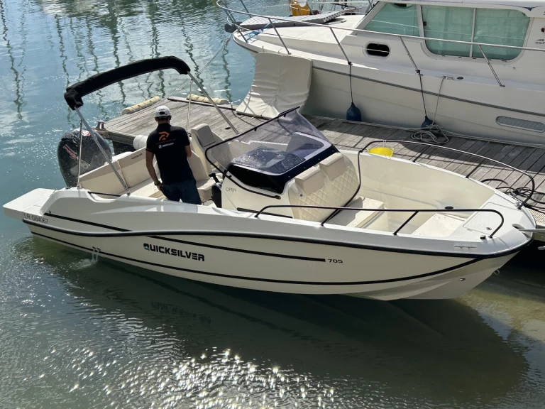 Lancha para alquilar Saint-Martin-de-Ré al mejor precio