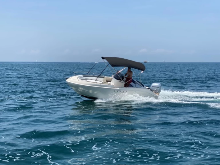 Lancha para alquilar Funtana-Fontane al mejor precio