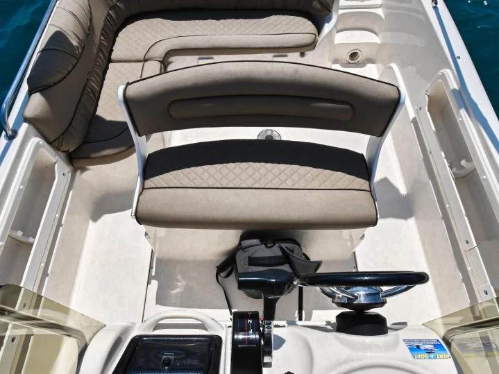 Alquiler de barcos Funtana-Fontane barato de Voyager 640