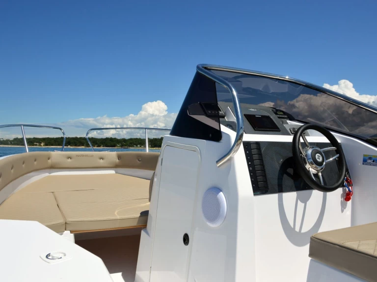 Alquiler de Lancha, con o sin patrón Marinello Funtana-Fontane